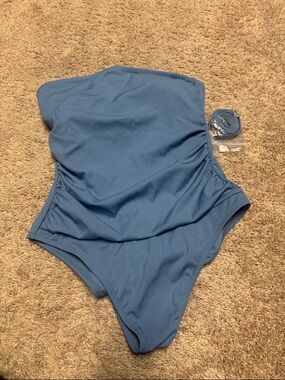 3 for $20 Shade & Shore Strapless Blue One-Piece Swimsuit Size Medium 8-10